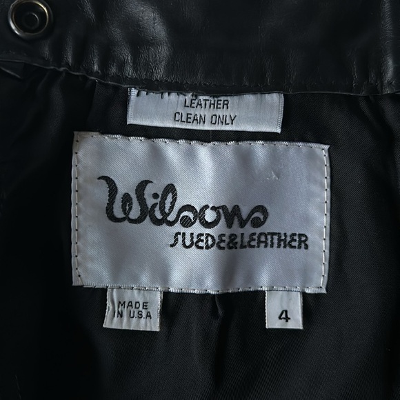 WILSON LEATHER Black Leather Mini Pencil Skirt Lined Back Zip Closure Size 4 - Picture 4 of 8